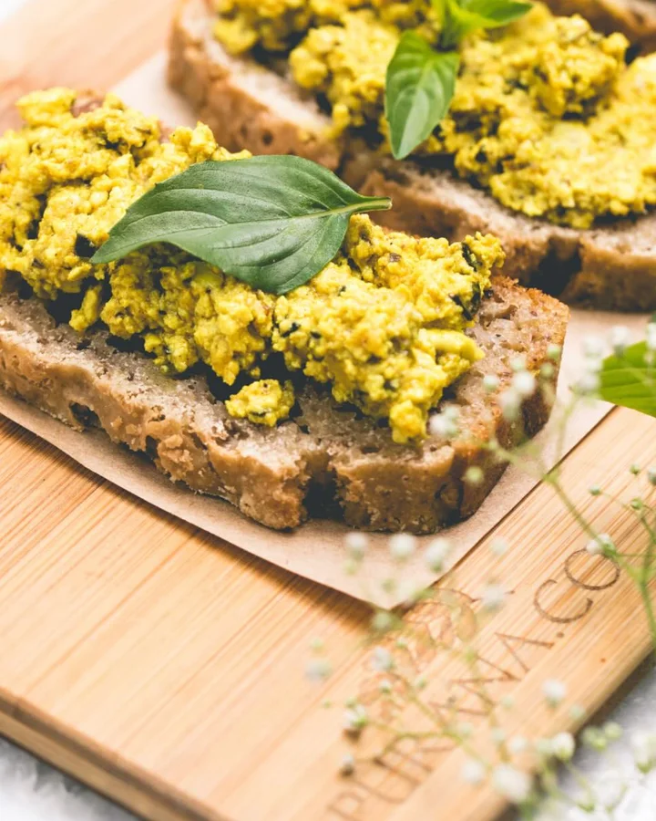 Toast de Mexidinho de Tofu, Purana.Co
